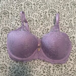 Victoria's Secret Lilac Lace Bra